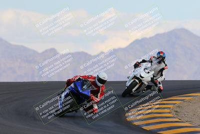 media/Oct-03-2022-Moto Forza (Mon) [[5f077a3730]]/Intermediate Group/Session 5 (Turn 12)/